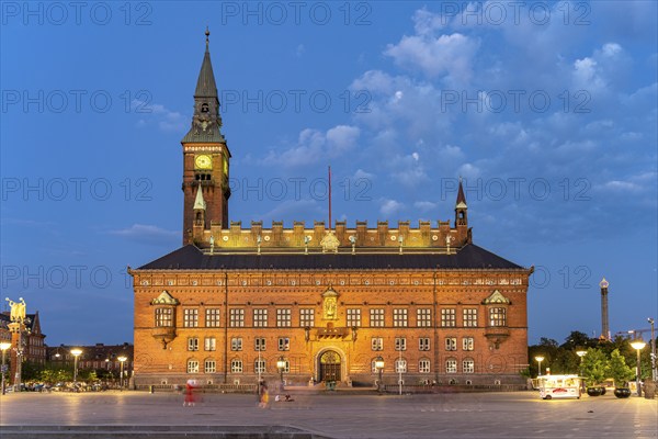 Copenhagen City Hall on the town hall square Rådhuspladsen at dusk, Copenhagen, Denmark, Europe