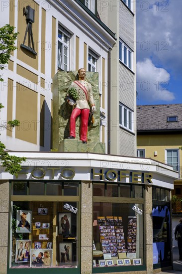 Souvenir shop with Emperor Franz Josef, Kitsch, Bad Ischl, Salzkammergut, Upper Austria, Austria,