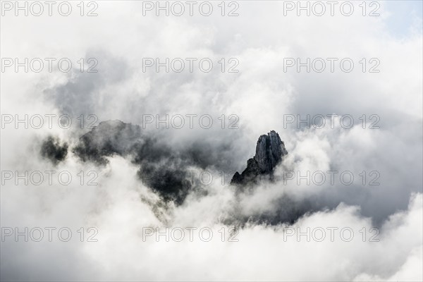 Mountain landscape and clouds, Lescun, Département Pyrénées-Atlantiques, Region Nouvelle-Aquitaine,