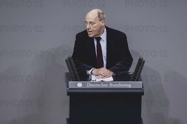 Gregor Gysi, Mitglied des Deutschen Bundestages (Die LINKE), aufgenommen im Rahmen einer Sitzung
