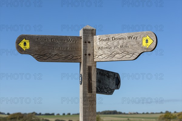 Signpost, Way to Cuckmere Haven, Seven Sisters, South Downs, England, United Kingdom, Europe