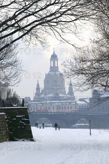 Dresden Silhouette Dresden (Sorbian: Drježdzany) (derived from the Old Sorbian Dreždany for swamp