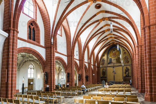 Interior view, Church of St Gangolf, Trier, Rhineland-Palatinate, Germany, Europe