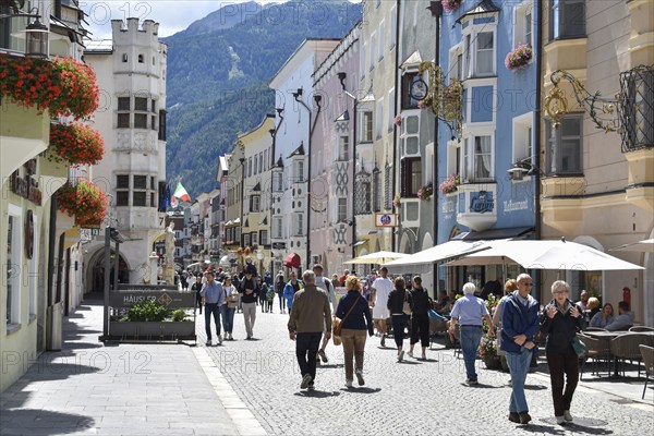 Tourists in the historic centre of Sterzing, South Tyrol, Italy, Europe