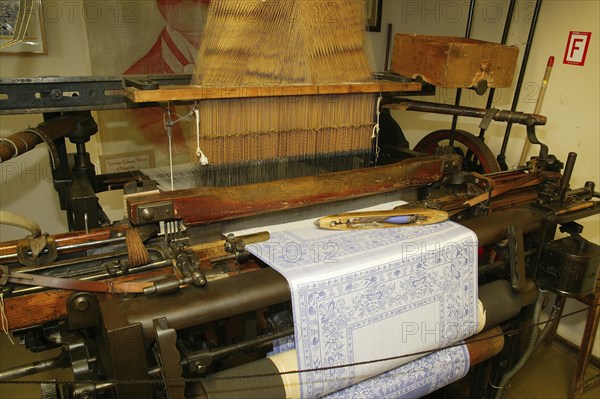 The mission of the German Damask and Terry Museum is to preserve the special textile traditions of