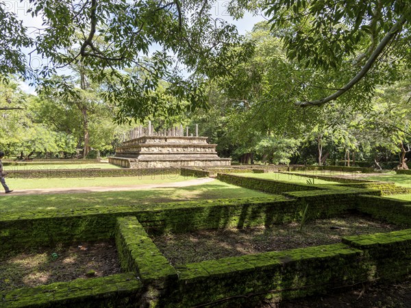 Ruins, old court, Polonnaruwa, Sri Lanka, Asia