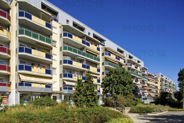 Riesa is a medium-sized town in the Saxon district of Meißen with 34, 777 inhabitants. It covers an