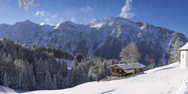 Winter landscape, Gerstruben, a former mountain farming village in the Dietersbach valley near