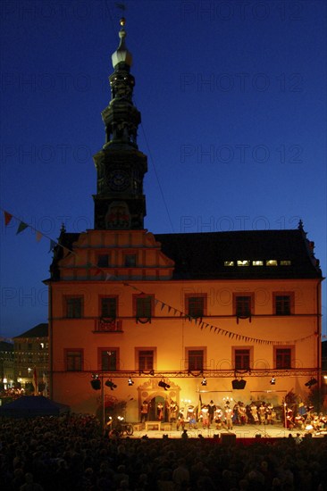 Pirna is a large district town and the administrative seat of the Sächsische Schweiz-Osterzgebirge