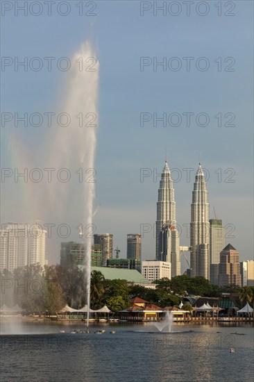 KUALA LUMPUR, MALAYSIA, JUNE 19: Petronas Twin Towers on sunset on June 19, 2011 in Kuala Lumpur.