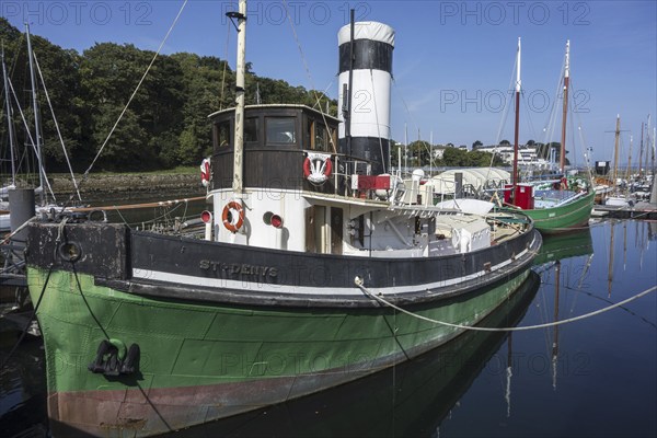 Tugboat at the Port Musée, boat museum at Douarnenez, Finistère, Brittany, France, Europe