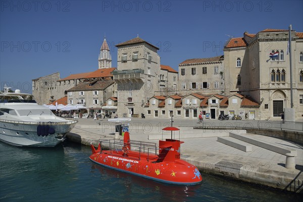 Red semi-submarine in the harbor, old town, Unesco World Heritage Site, Trogir, Dalmatia, Croatia,