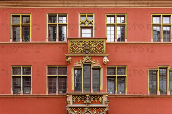 Haus zum Walfisch, heritage-protected late Gothic town house belonging to the Sparkasse building