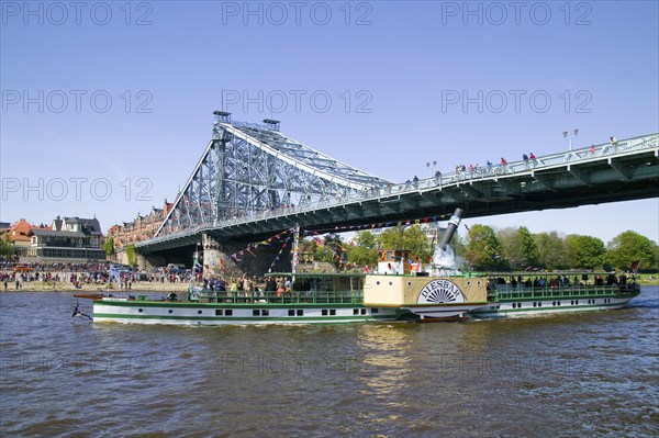 Elbe steamer