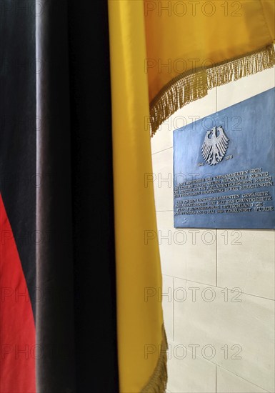 Commemorative plaque to the Parliamentary Council, Museum Koenig, Station Weg der Demokratie, Bonn,