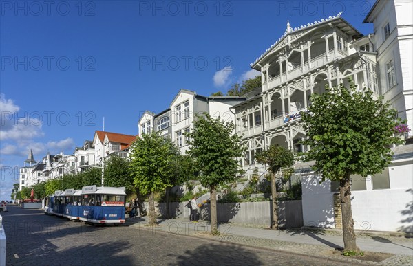 Houses, villas, in Wilhelmstraße, in the style of spa architecture, Baltic resort Sellin, Island of