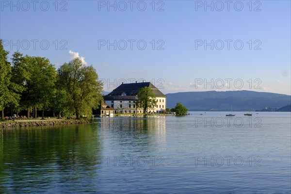 Seewalchen am Attersee, with Kammer Castle, Salzkammergut, Upper Austria, Austria, Europe