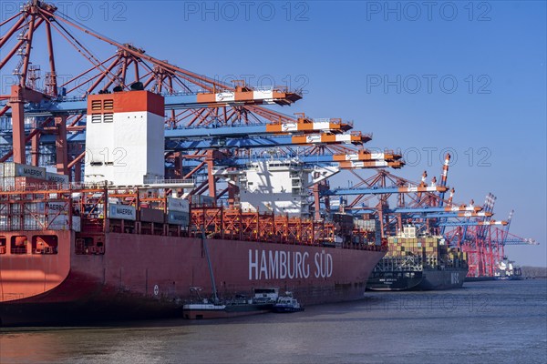 Port of Hamburg, Waltershofer Hafen, EUROGATE Container Terminal, container freighter Cap San