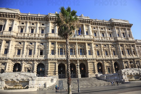 Palazzo di Giustizia, Palace of Justice, Prati district on the banks of the Tiber, Rome, Italy,