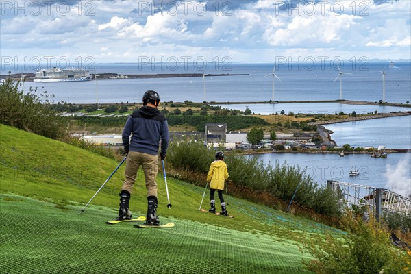 CopenHill, waste incineration plant and artificial ski slope, skiing with a view of the Øresund, 90