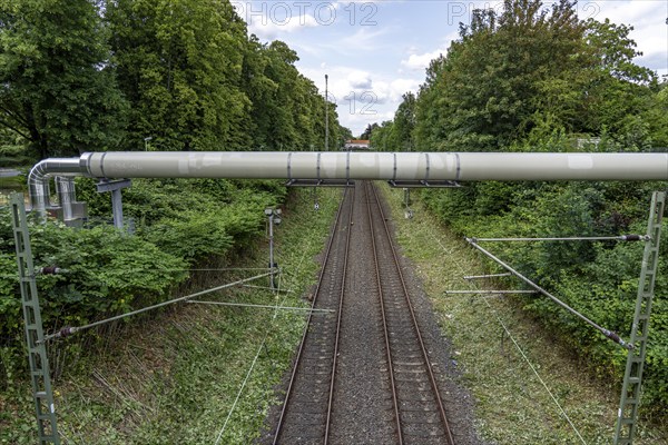New STEAG district heating pipeline in Essen, over the railway tracks of the S6 line in Essen-Süd,