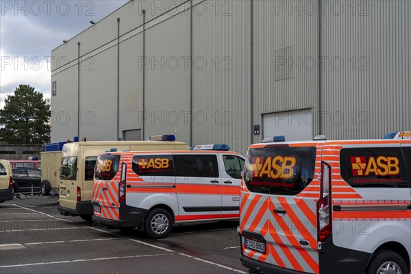 Construction of a vaccination centre for corona vaccinations, in a hall at Messe Essen, by the