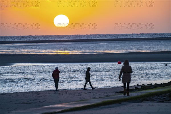 West beach, beach walk, beach, island, East Frisia, winter, season, autumn, Lower Saxony, Germany,