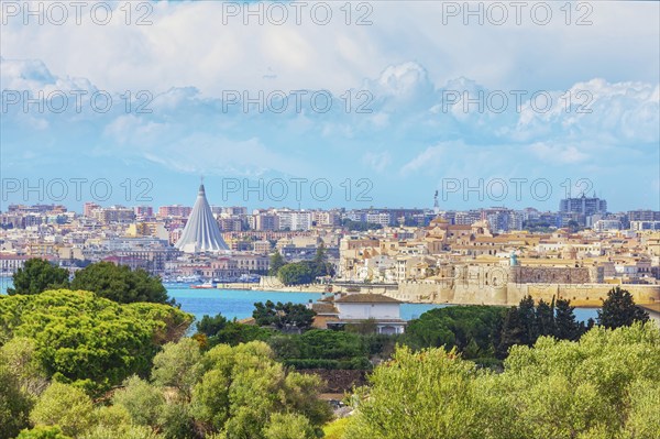 Syracuse skyline, Syracuse, Sicily, Italy, Europe