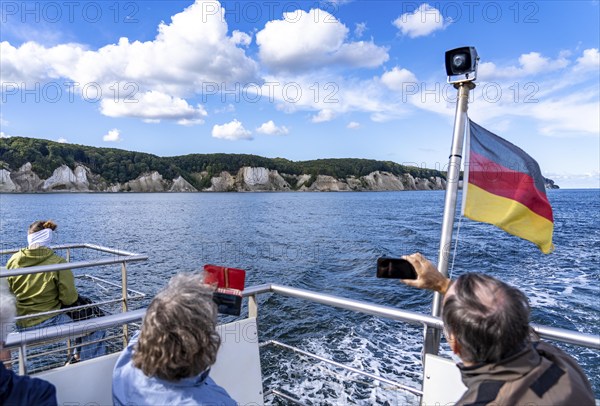 Excursion boat Alexander, round trip to the chalk cliffs of Rügen, cliffs of the Stubbenkammer, in