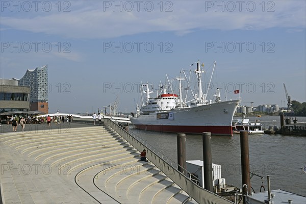 Europe, Germany, Hanseatic City of Hamburg, Harbour, Elbe, museum ship Cap San Diego, Jan Fedder