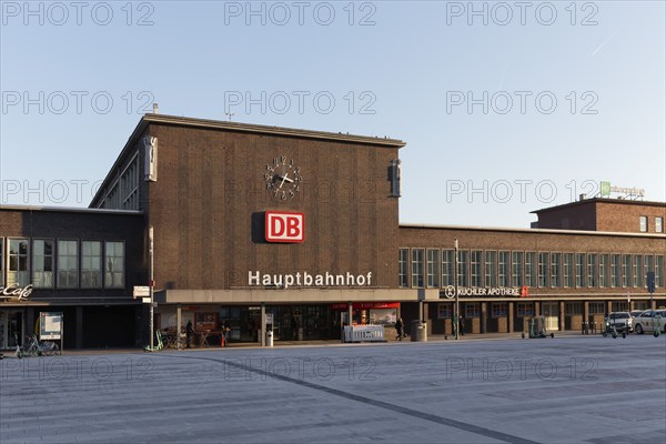 Duisburg main station, deserted forecourt due to strike by the German Train Drivers' Union, GDL,