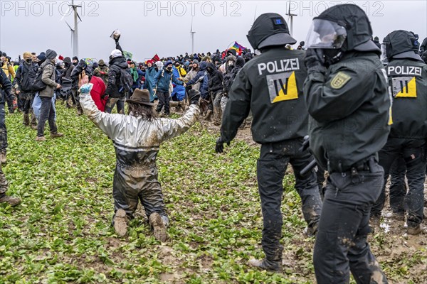 Violent clashes between thousands of demonstrators and the police, after a demonstration against