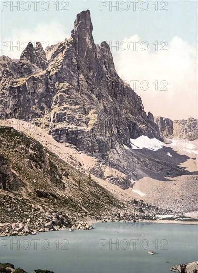 Mont Surlon, and Sorapiss, a mountain group in the Italian Dolomites southeast of Cortina