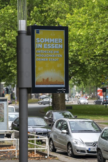 Smart Poles, intelligent street lamps, test run, EON and the city of Essen are testing street lamps