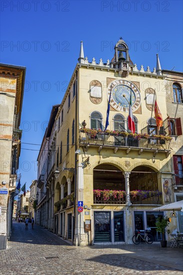Town Hall, Piazza Liberta, Bassano del Grappa, Veneto, Italy, Europe