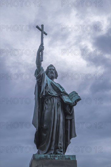 Boniface monument, inscription Verbum domini manet in aeternum, in German: The word of the Lord