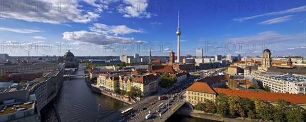 City panorama with Spree, Cathedral, Nikolai Quarter, Red Town Hall, TV Tower and Old Town House,