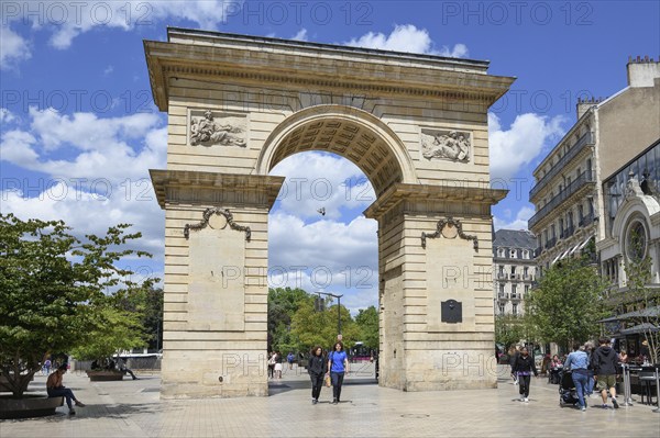 Arc de Triomphe or Porte Guillaume, Dijon, Côte dOr department, Bourgogne-Franche-Comté region,