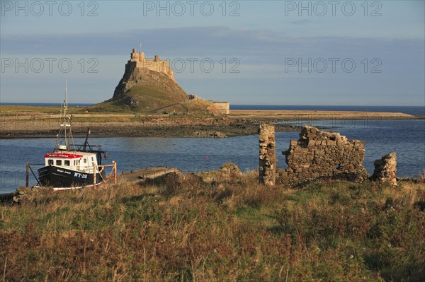 Castle, Hol, Northumberland National Park, England, Lindisfarne, Iceland, Europe