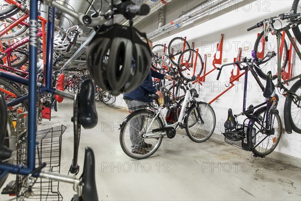 Bike station at Essen main station, bike car park, bike hire station, workshop, Essen, North