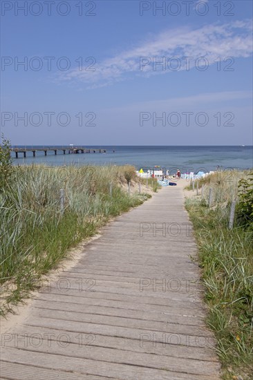 Beach access, pier, Göhren, Rügen Island, Mecklenburg-Western Pomerania, Germany, Europe