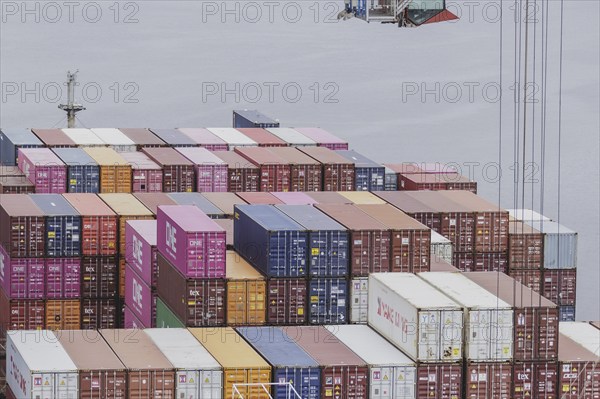 Altenwerder container terminal in Hamburg, 26/07/2024. /