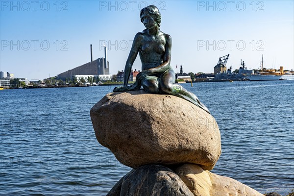 The Little Mermaid statue, Den lille Havfrue in Danish, on the Langelinie waterfront promenade in