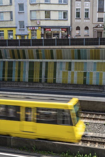 Motorway A40, Ruhrschnellweg, in the through road in Essen, noise barrier, tram, underground