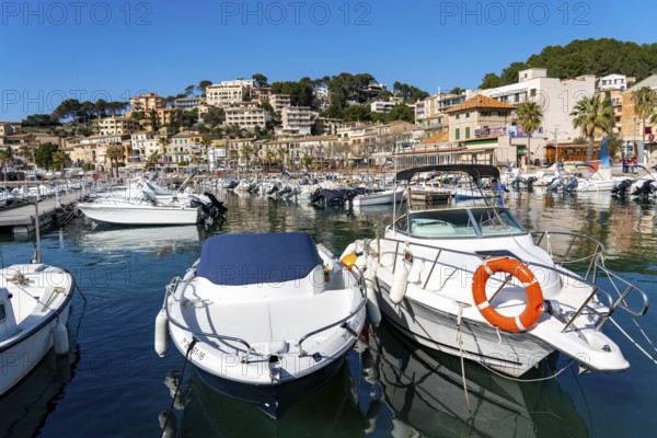 Coastal town of Port de Sóller in the north-west of the island, near Alconàsser, Serra de