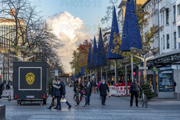 The city centre of Duisburg, shopping street Königstraße, on the day of the opening of the