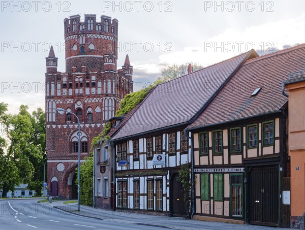 Half-timbered houses in front of the historic Uenglinger Tor tor in the old town centre of Stendal