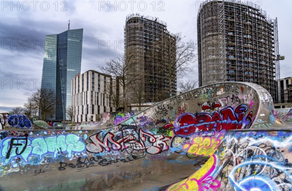 Building of the European Central Bank, ECB, skate park in the rain, at the Osthafen, at the Main in