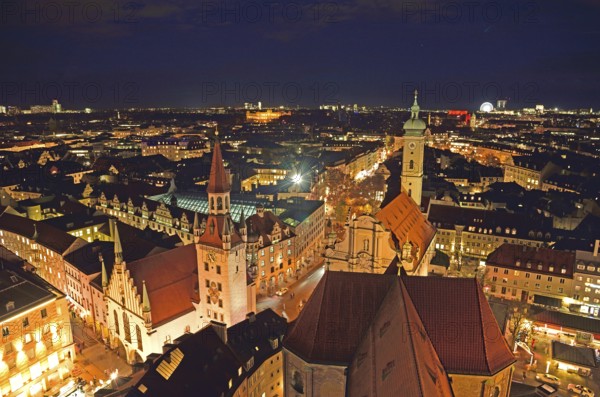 Europe, Germany, Bavaria, Munich, View from St Peter's, Marienplatz, Christmas, View of Old Town