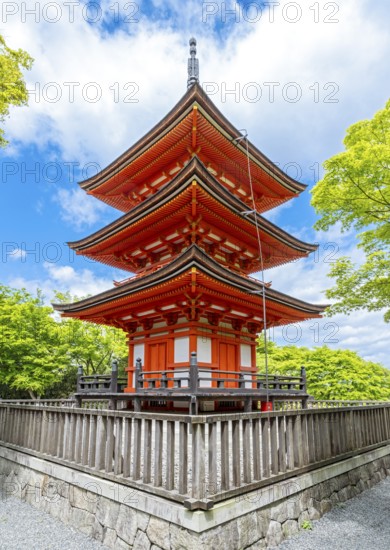 Koyasu Pagoda at Kiyomizu-dera, Kyoto, Japan, Asia